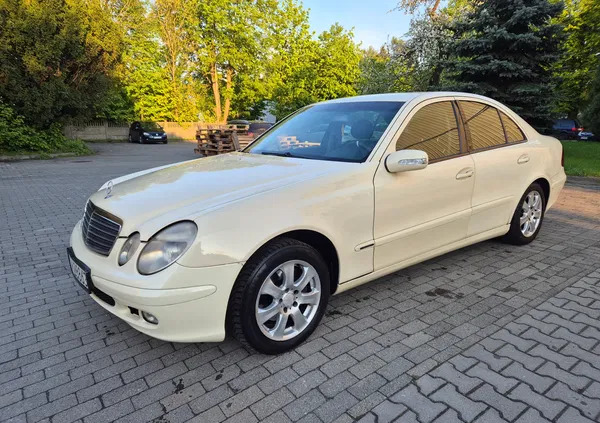 Mercedes-Benz Klasa E cena 6500 przebieg: 395658, rok produkcji 2005 z Siedliszcze